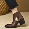 Botas Martin estilo retrô, cano curto, bico quadrado, salto grosso, forradas de pelúcia, couro macio, emagrecedoras, novidade inverno 2026, botas de algodão com salto médio