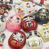 Venta al por mayor de fábrica comestibles japoneses resina estéreo refrigerador imanes 3D linterna Dharma pegatinas creativas para mensajes en stock