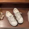 Zapatillas de mujer estilo ballet 2026 nuevo otoño súper populares delgadas Cortez blancas con suelas blandas para deportes y uso casual