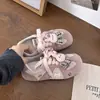 Zapatillas planas de estilo alemán ugly-cute para mujer, nuevo modelo otoño 2026, chic, nicho, versión coreana, de piel, versátiles, deportivas