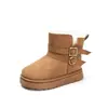 2026 Inverno Novo Fivela de Metal Sapatos de Algodão para Meninas Botas de Neve com Forro de Pelúcia Infantil Algodão Grande Antiderrapante Quente Simples Botas de Algodão
