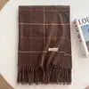 Promoção Cachecol Vintage Xadrez para Mulheres 2026 Novo Outono e Inverno Espesso Estilo Coreano Elegante Xale Versátil à Prova de Frio Cachecol de Pescoço