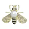 Nuevo Broche Mariposa de Lujo Ligero Estilo Chino para Mujer, de Gama Alta y Dulce, Pin Antiexposición, Accesorio para Traje, Venta al por Mayor desde Fabricante