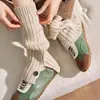 Outono e inverno meias femininas japonesas de pelo, meias de cano médio, cor sólida, moda quente, renda, conjunto de pernas torcidas, atacado, Joker