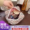 Bolsa de cosméticos de tela floral al por mayor de fábrica, bolsa de almacenamiento de cosméticos de gran capacidad, bolsa portátil de tela de algodón para lavado de manos