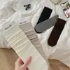 Calcetines Nuevos de Otoño e Invierno para Mujer hasta la Pantorrilla, Calcetines Básicos de Algodón Sin Costuras, Rayas Verticales de Color Sólido, Calcetines Versátiles Simples Rectos Apilables para Mujer
