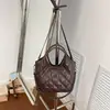 Elegante Bolso de Cadena con Patrón de Diamantes para Mujer, Nuevo Bolso de Mano de Moda de Verano 2026, Bolso Cubo de Hombro Cruzado