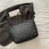 Bolsa Tote Grande Capacidade Estilo Coreano, Bolsa de Ombro Transversal Fashion e Tendência, Novo Modelo Primavera 2026, Bolsa de Nicho de Alto Valor