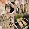 2025 Comercio Exterior Transfronterizo Zapatos de Mujer Planos con Lazo y Punta Cuadrada Zapatos de Ballet Ropa Exterior para Mujer Zapatos de Tacón Dulces