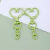 Popular Llavero de Corazón Pintado de Colores, Conector de Llavero con Forma de Corazón de Colores Caramelo, Accesorio de Hebilla para Puerta DIY