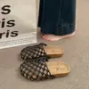 Zapatillas Frescas Estilo Chica del Bosque Natural Sensación Pura de Oxígeno Serie Bosque 2026 Zapatos de Mujer Más Vendidos Huecos Modernos Moda Media