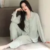 En stock 6040CVC contraste otoño nuevo manga larga pantalón largo pijama mujer dulce casual se puede usar fuera de casa ropa dos