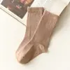 Calcetines Infantiles de Algodón de Fibra Larga en Stock, de Media Pantorrilla con Borde Acanalado, Color Sólido, Cómodos Calcetines Holgados, Calcetines Infantiles para Todas las Estaciones