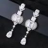 Brincos Europeus e Americanos Luxuosos e Sofisticados, Acessórios de Moda e Exquisitos para Mulheres, Design Único de Nicho para Comércio Exterior
