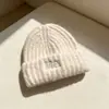 Chapéu de Lã com Circunferência de Cabeça Grande para Mulheres, Gorro Fashion para Outono e Inverno, Afina o Rosto, Chapéu Versátil com Proteção para Ouvido, Touca de Tricô Quente