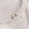 Pingentes de 26 Letras Inglesas Cravejados com Zircônia Ouro 14K Preenchido DIY Artesanal Joia para Orelha Brincos Colar Pulseira Acessórios Material