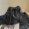 Bolso de mujer 2024 nuevo otoño e invierno bandolera gran capacidad bolso cubo diseño nicho bolso de cadena rombo bolso de hombro