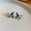 Aretes de Mariposa Huecos con Goteo de Aceite de Aguja Plateada, Elegantes y Dulces, Estilo Único, Aretes Versátiles, Lujo Ligero, Sensación de Alta Gama, Accesorios para Orejas de Mujer