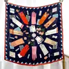 Moda Nova Outono 2026 Lenço Simples e Elegante de Seda de Amora Lenço de Seda Estampado Vintage Lenço de Seda Cetim