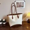 Bolso Grande Transfronterizo para Mujer 2026 Nuevo Versátil Moda Bolso de Hombro Tendencia Viajero Retro Casual Bolso Tote