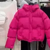 Design de Nicho de Inverno 2026 Super Estiloso Gola Alta Cor Pitaya Jaqueta Curta de Algodão Grossa para Mulheres Novo Estilo