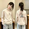 Camiseta Infantil de Manga Longa Escovada 2026 Novo Estilo Meninas Quente Casual Camada Base Térmica Gola Meio Alta Top