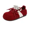 Sapatos casuais femininos de salto oculto, sapatos versáteis, estilo de treino alemão, para usar por fora, sola dupla grossa em formato de pão, novos sapatos de cadarço 2026, dedão do pé