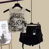 Conjunto de Roupa de Trabalho para Meninas 2026 Verão Novo Estilo para Crianças Maiores Estampa de Desenho Regata Shorts Jeans Conjunto de Duas Peças para Meninas