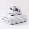 Toalha de banho em fleece de coral absorvente secagem rápida espessa para homens mulheres casal adulto casa toalha de banho absorvente em fleece de coral