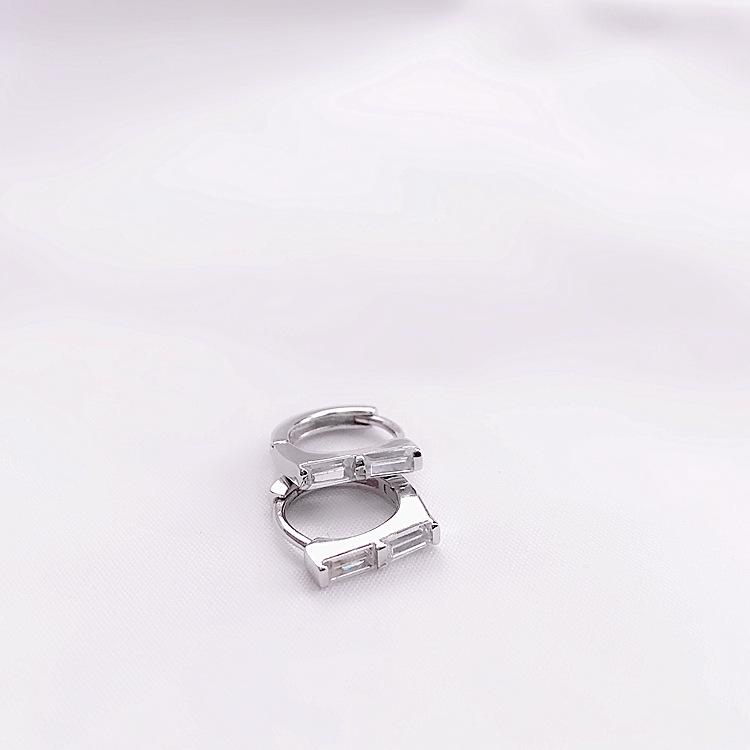 EH801931梯形锆耳扣