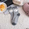 Meias Brancas de Desenho Animado Japonês Fofas com Fio de Pontos Aveludados para Mulheres, Meias de Comprimento Médio, Finas para Primavera e Verão, Estilo Acadêmico, Meias Empilhadas
