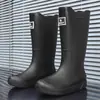Botas de Chuva de Salto Alto da Moda Transfronteiriças Botas de Chuva Grossas Resistentes ao Desgaste para Homens Sapatos de Pesca de Estilo Europeu e Americano para Uso Externo Versáteis Sapatos Antiderrapantes para Cozinha