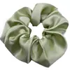 Scrunchies de Tamaño Mediano en Stock al por Mayor del Fabricante, Estilo Ins, Color Sólido Fresco de Satén, Gomas para el Cabello Deportivas para Mujer