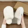 Chinelos de Pelúcia Confortáveis para Casa com Solado Macio para Mulheres, Chinelos de Algodão Quentes da Moda com Biqueira Fechada e Forro de Fleece