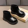 Botas Nuevas para Niñas Otoño Invierno 2026 Niños Dr. Botines Cortos con Felpa para Niña Martens Estilo Británico Zapatos Elegantes Versátiles