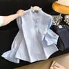 Foto Real de Blusa Blanca Estilo Corte Francés 2026 con Bordes Volantes y Cuello Alto para Mujer, Top de Manga Larga de Primavera