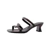 Sandalias de Tacón Grueso de Comercio Exterior para Mujer Verano Chanclas de Tacón Alto Zapatillas de Cuadrado con Tira Única Antideslizantes Versátiles Zapatos para Mujer Tacón Ultra Alto