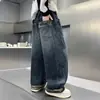 Jeans infantil primavera e outono 2026 novo modelo, vestuário de outono para crianças de tamanho médio e grande, calças infantis de outono retas e largas para meninos