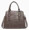 Bolso versátil 2026 nuevo simple de un solo hombro cruzado para mujer moderno de mediana edad comercio exterior