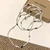 Colar de Pérolas Multicamadas Moda Luxo Leve Pingente de Cristal Preto e Branco Fivela Ot Longa Corrente de Clavícula Corrente de Suéter