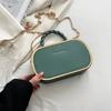 Bolso bandolera de hombro a la moda de verano 2022, bolso pequeño con cadena y diseño a juego para mujer