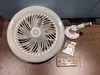 Luz de Ventilador LED Cruzada Base de Tornillo E27 Cabezal Universal Luz de Ventilador con Control Remoto Bombilla de Luz de Ventilador Doméstica Silenciosa Súper Refrigerante con Aroma