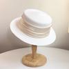 Sombrero de copa plano sencillo de estilo japonés para verano, sombrero de copa pequeño retro británico para mujer, elegante sombrero de sol para vacaciones en la playa de alta sociedad.