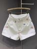 Shorts de Mezclilla de Cintura Alta con Diseño Bordado de Moda Blanco para Mujer, Diseño Retro Nicho Versátil Elegante Pantalones Cortos de Moda
