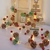 Luzes de Fio Vermelho de Natal do Fabricante, Luzes de Fio para Decoração de Árvore de Natal, Pinha LED de Natal, Frutas Vermelhas, Luzes de Folha