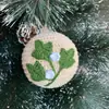 Adornos de bola de Navidad de flor de ganchillo terminada para productos nuevos transfronterizos, comercio exterior al por mayor, decoración del hogar, decoraciones de escritorio, regalos navideños