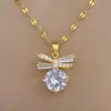 [Acero de Titanio] Conjunto de Collar y Pendientes de Mariposa Microincrustados Lujo Ligero Personalidad Microincrustada Elegante Combinación de Pendientes y Collar para Banquetes