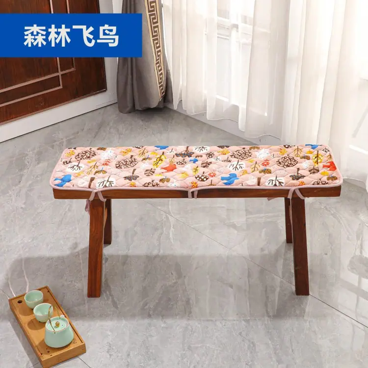 森林飞鸟