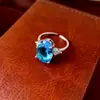Conjunto de anel aberto oval com zircônia e colar, luxo leve com toque de alta qualidade, corrente de clavícula fashion, joias de design nicho