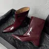 Botines grises súper elegantes para mujer, nuevo modelo de otoño, piel suave, estilo retro de nicho, botas de tacón alto puntiagudas que aumentan la altura